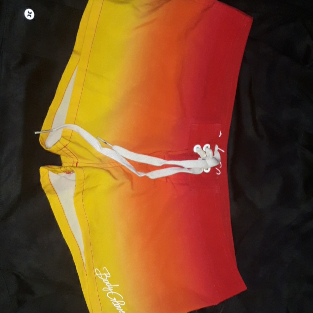 Surf shorts